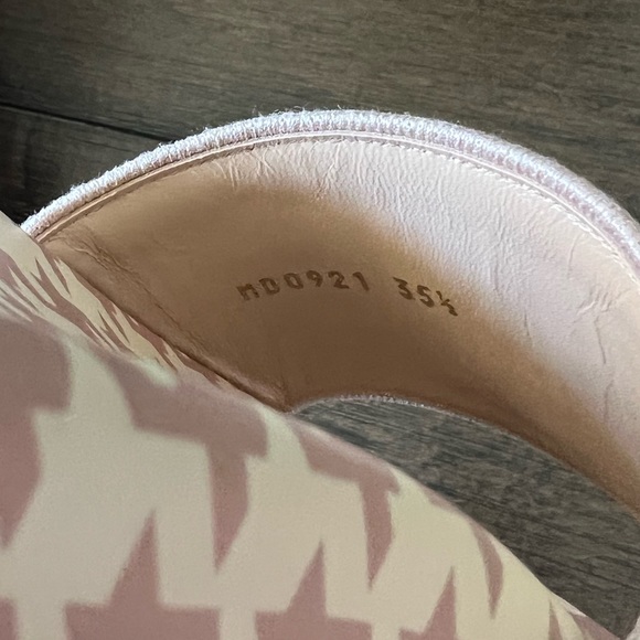 BNWT DIOR Dway slides - Picture 7 of 7